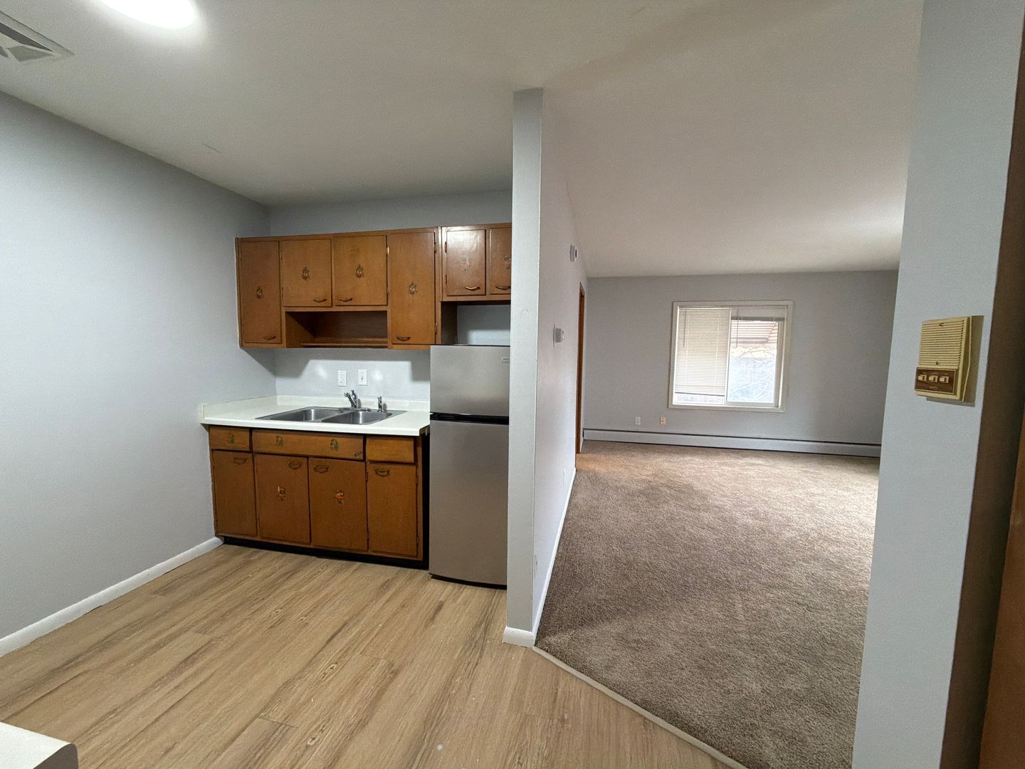 Columbia Heights Apartment: 3932 Central Avenue NE