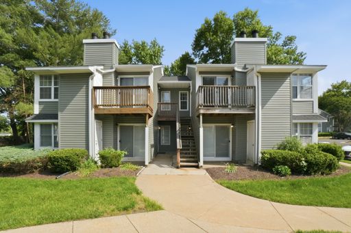 NICELY UPDATED 1 BEDROOM 1 BATHROOM CONDO IN EXCELLENT LOCATION!! – photo 1