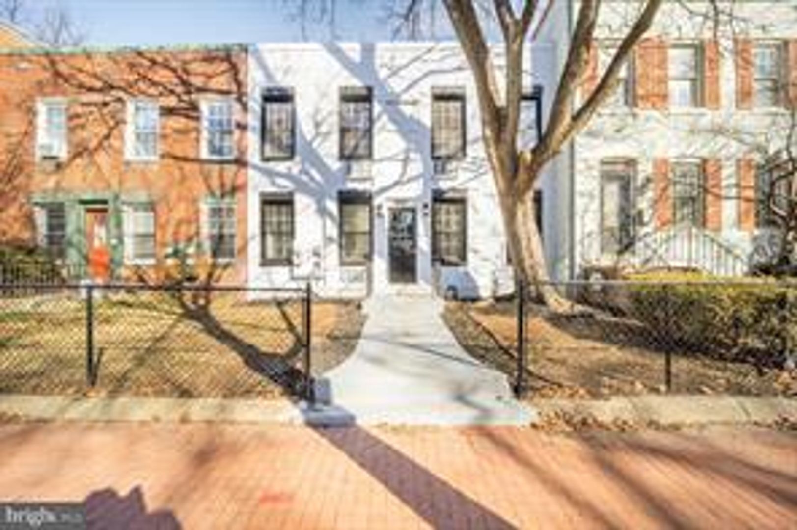 Washington House: 1430 A Street SE