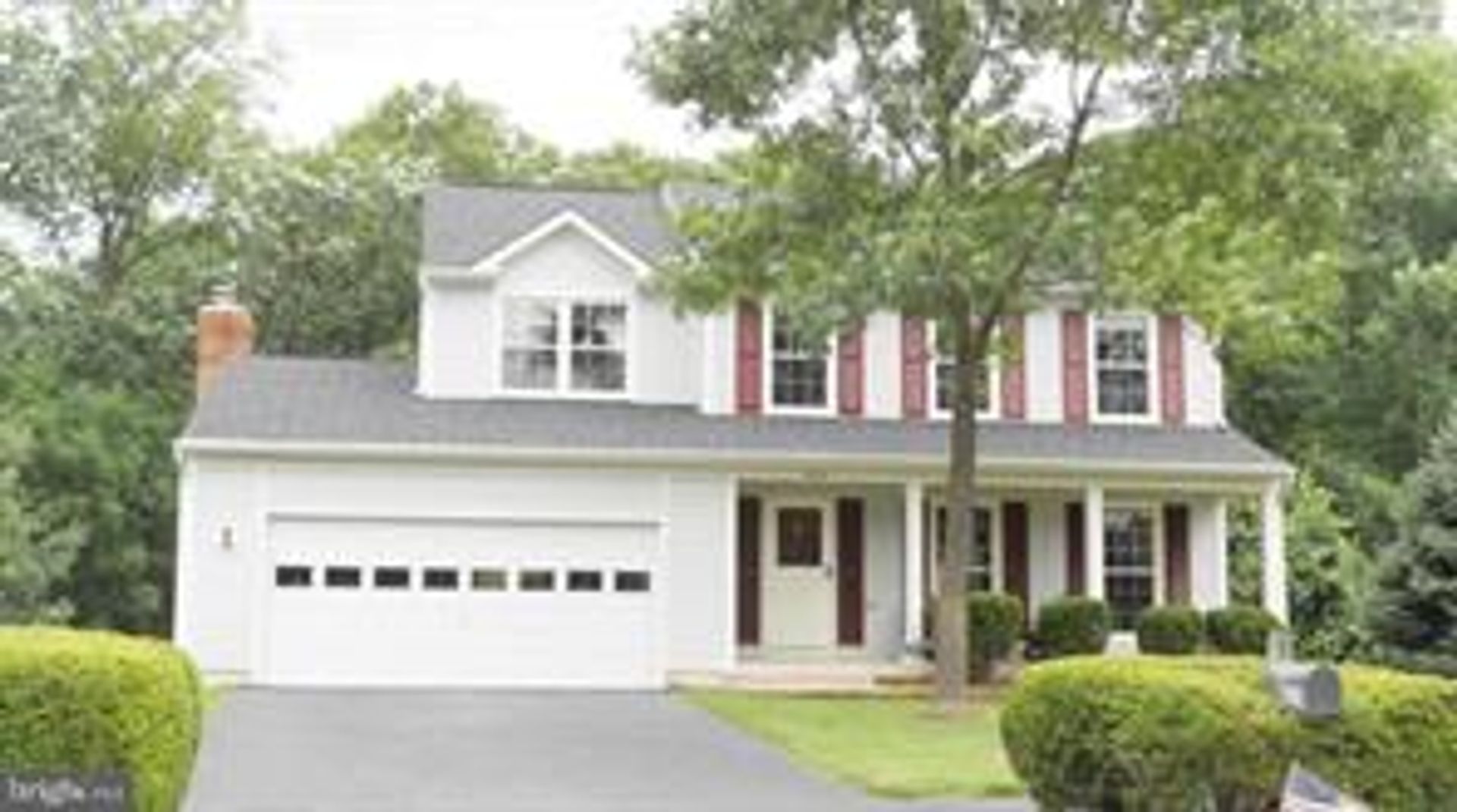 Gainesville House: 8219 Crackling Fire Drive