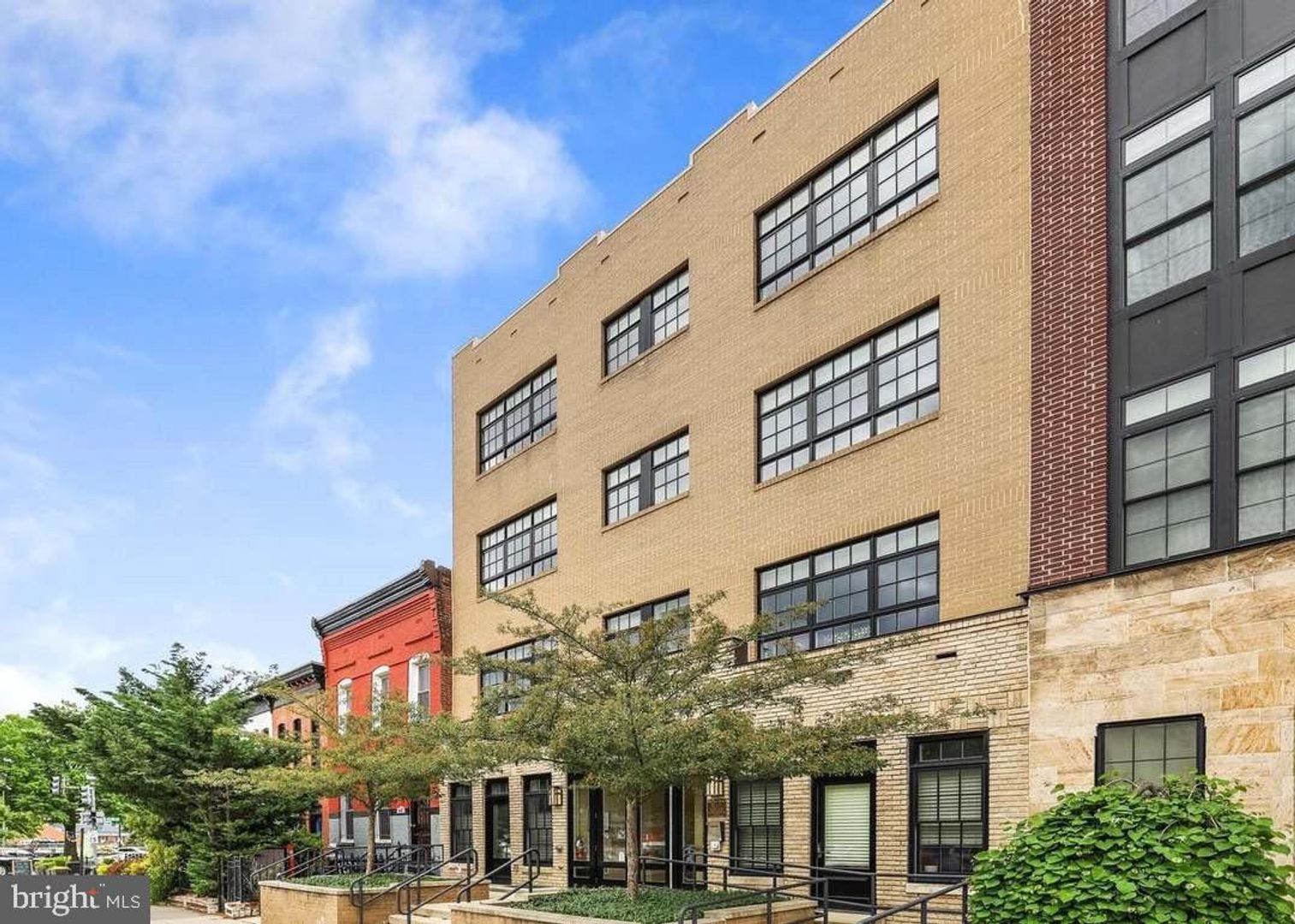 Washington House: 1515 11th Street Northwest, 2-2