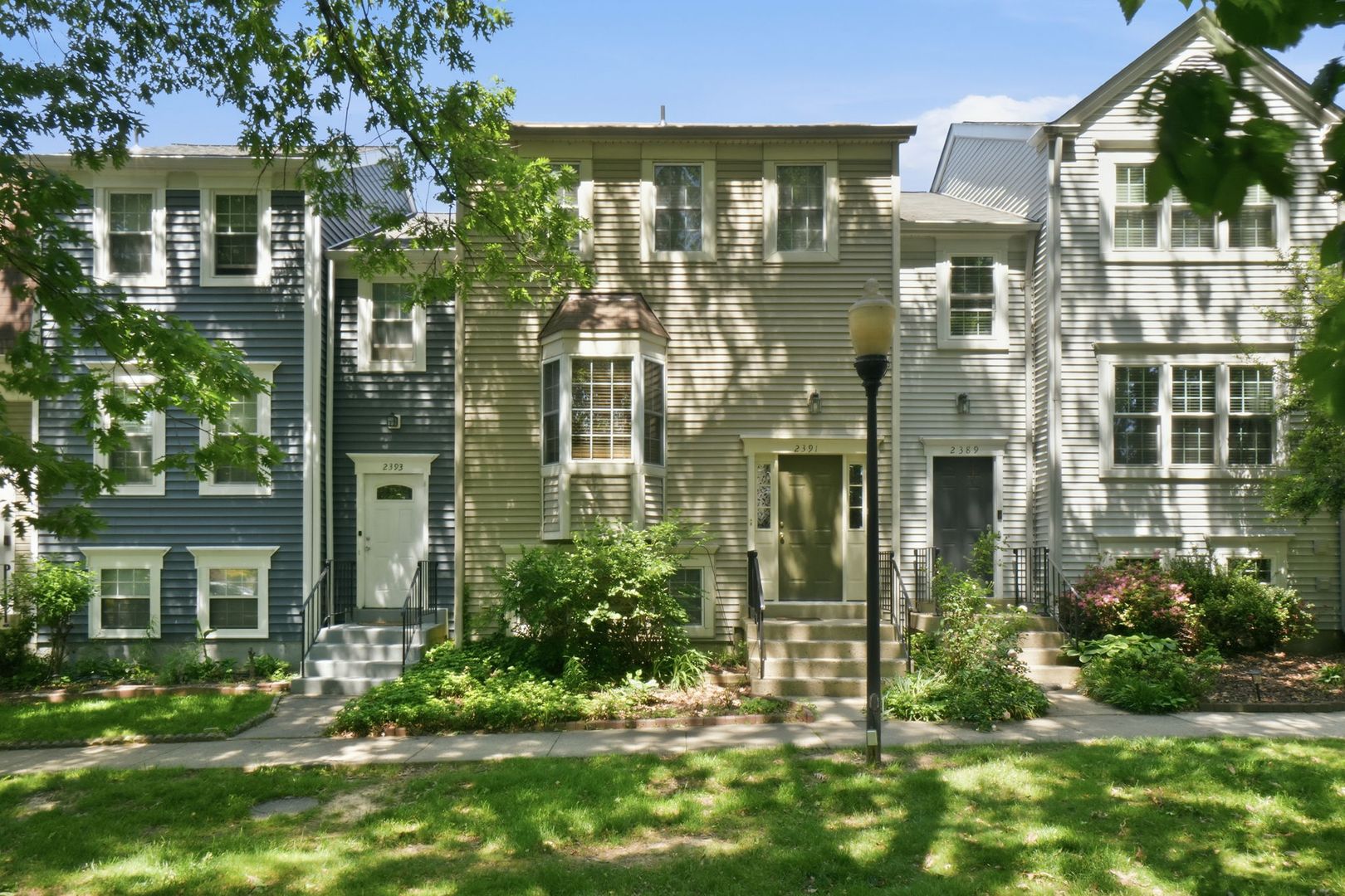 Reston Townhome: 2391 Hunters Square Court