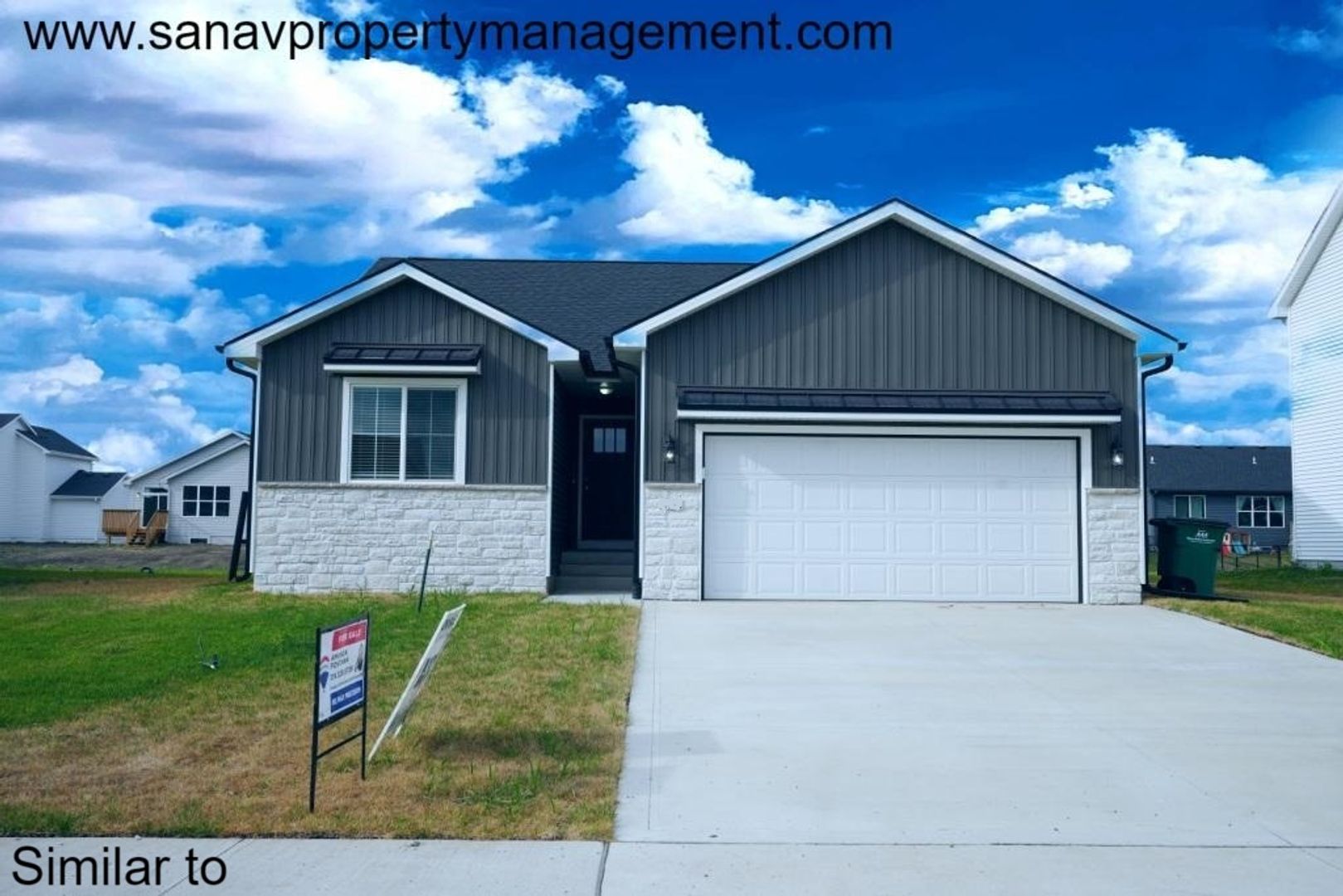 Waukee House: 690 SE Mesa Dr