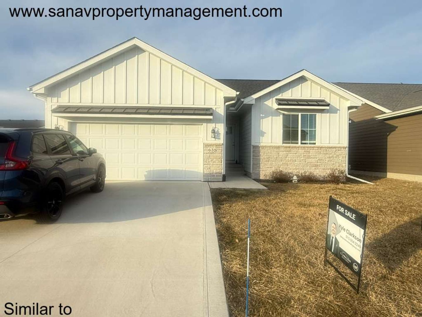 Waukee House: 635 SE Mesa Dr