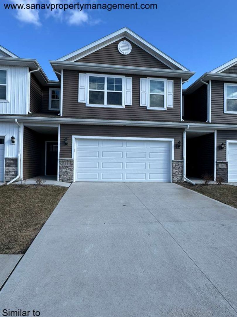 Ankeny House: 3111 NW Cedarwood Ln