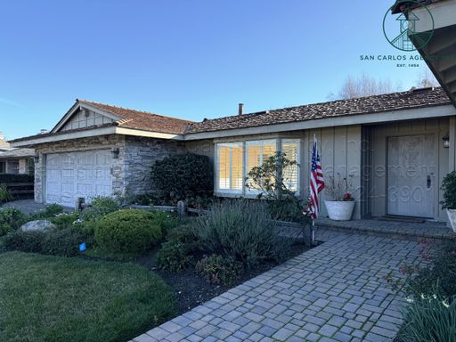 Spacious Single Level Ranch Style Home in Quail Lodge