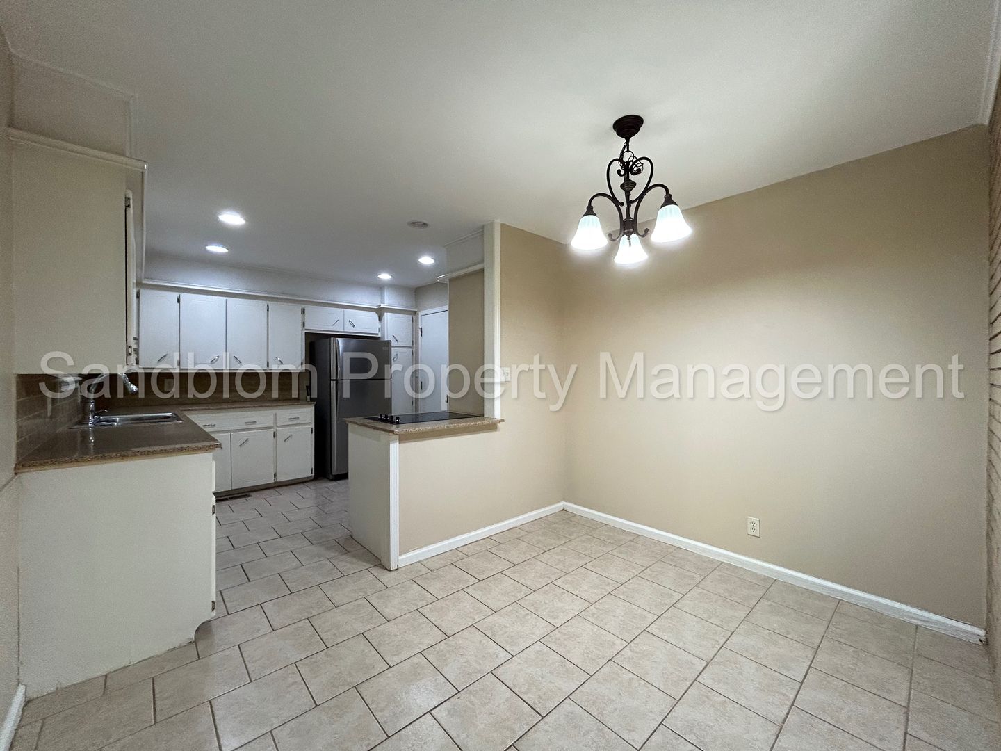 5766 South 80th East Avenue, Tulsa, OK 74145