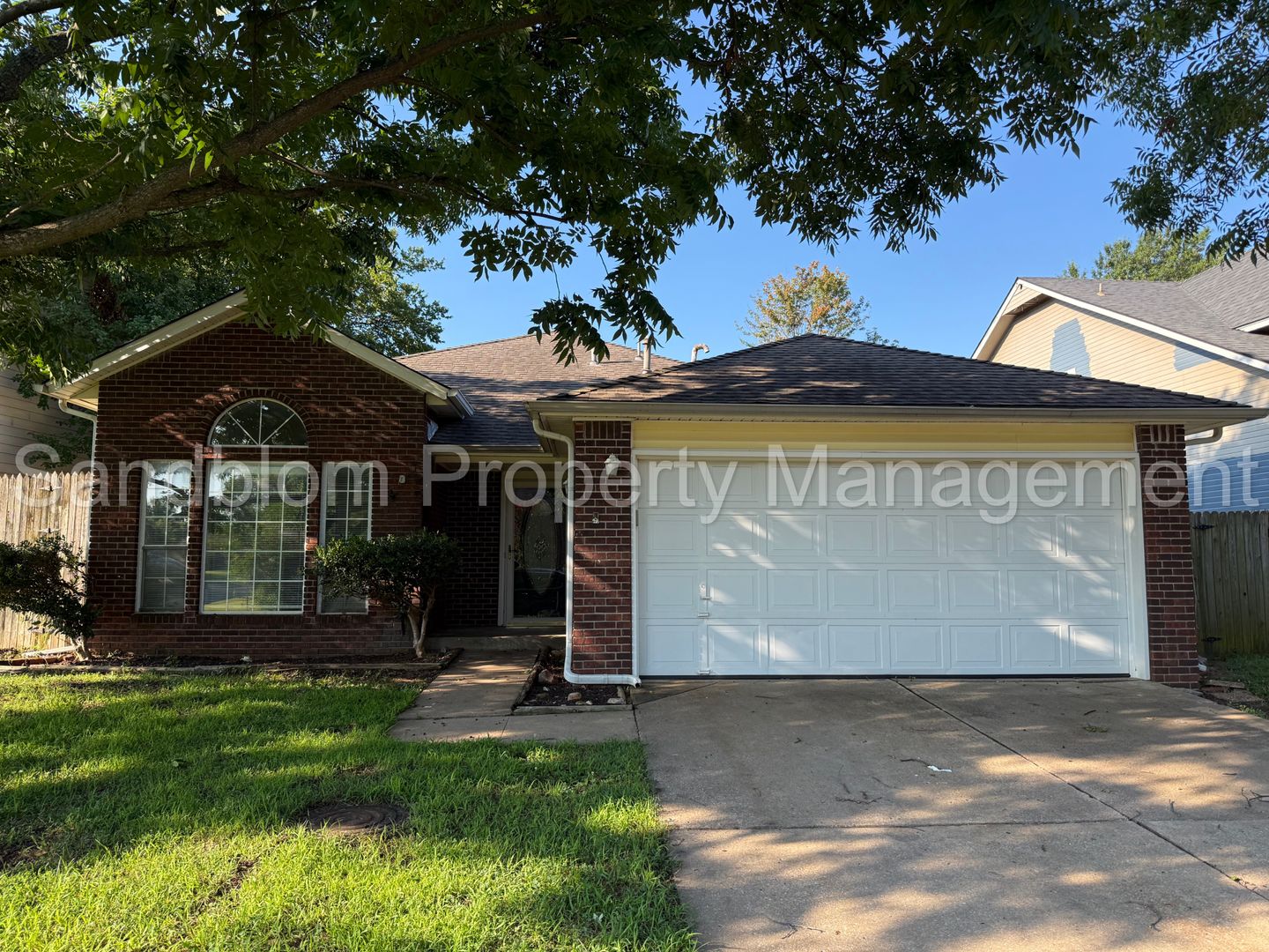 Tulsa House: 8928 E 87th Pl