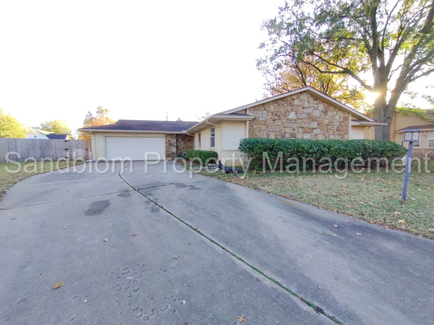 Tulsa House: 7022 East 50th Place