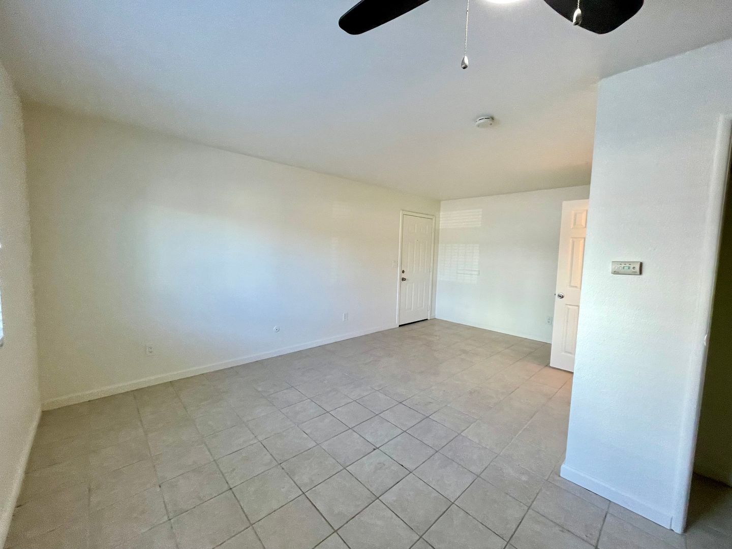 San Diego Apartment: 2954-2944 F St
