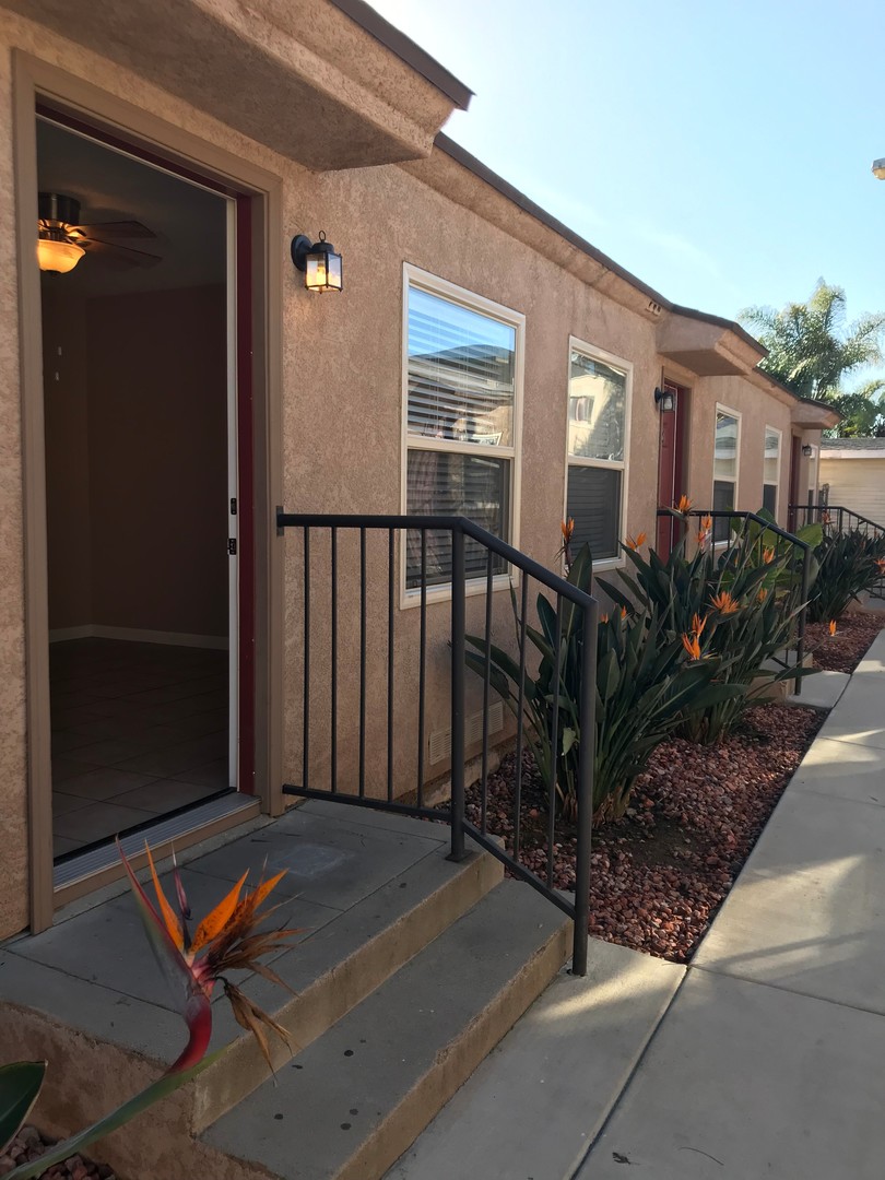 San Diego Apartment: 252 22nd St