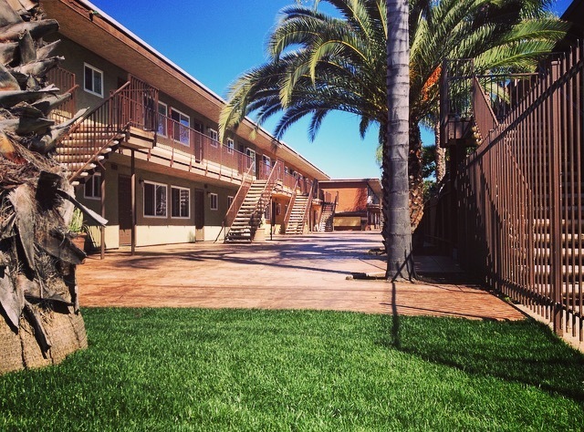 Escondido Apartment: 330 N Juniper St