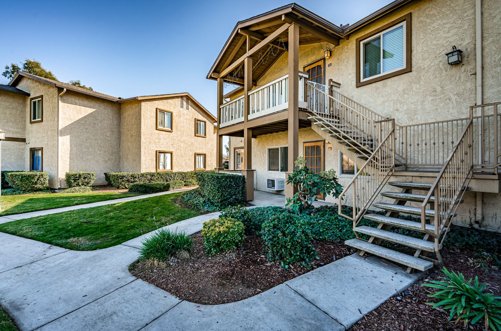 El Cajon Condo: 1423 Graves Ave