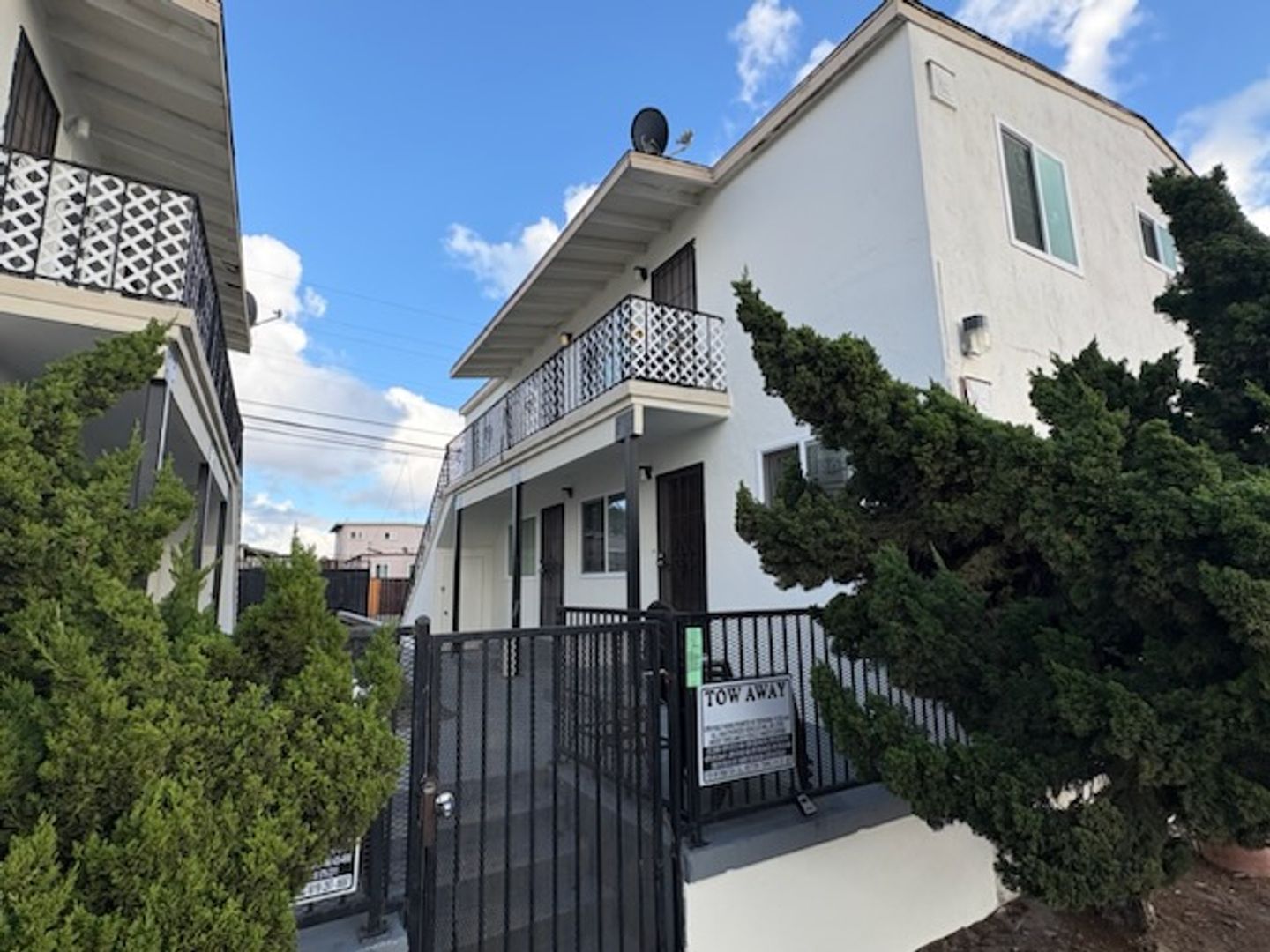 San Diego Apartment: 2545 Fairmount Ave