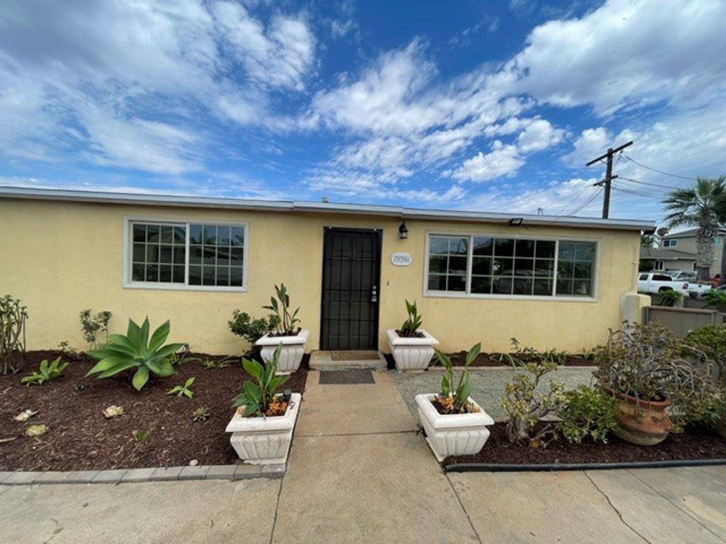 San Diego Multiplex: 336-338 Daisy Ave