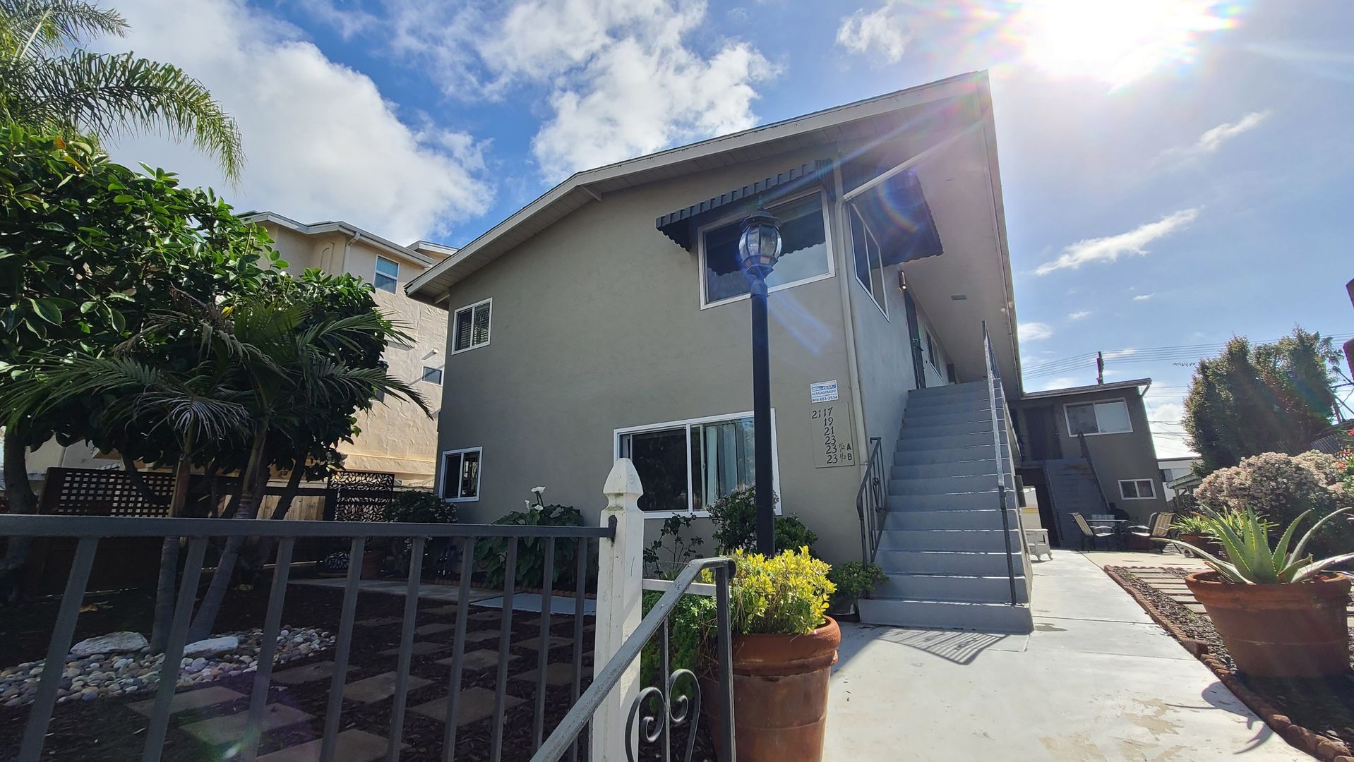 San Diego Apartment: 2117-23 Grand Ave