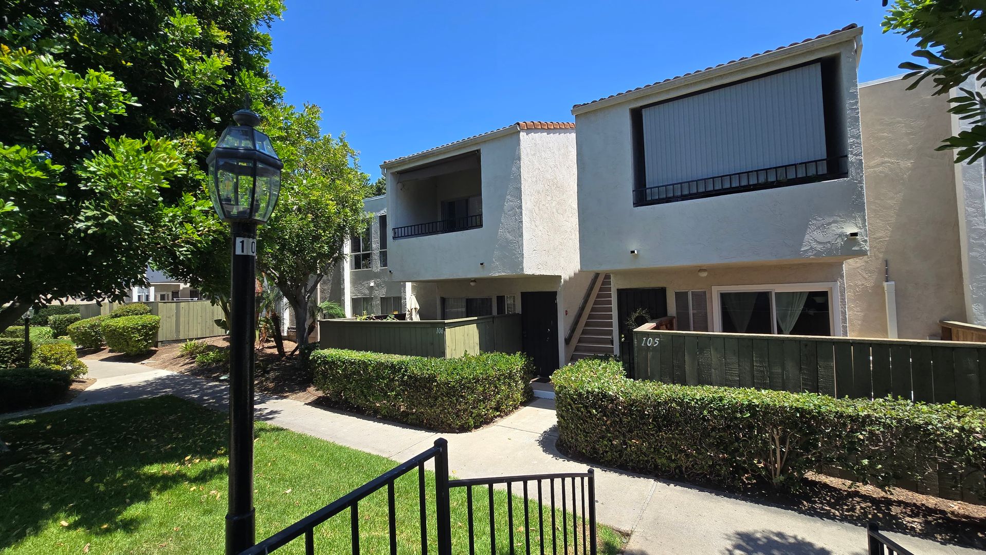 San Diego Condo: 3579 Ruffin Rd #206