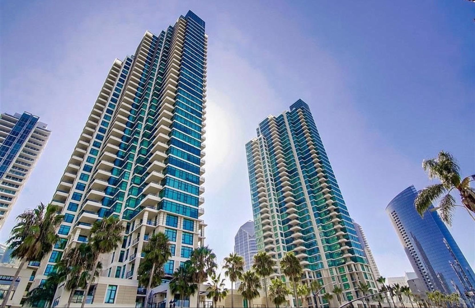 San Diego House: 1205 Pacific Hwy #1304