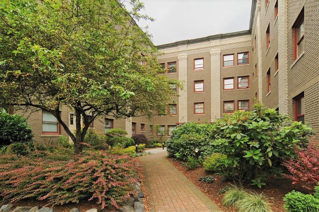 Seattle Apartment: 1400 Boren Ave