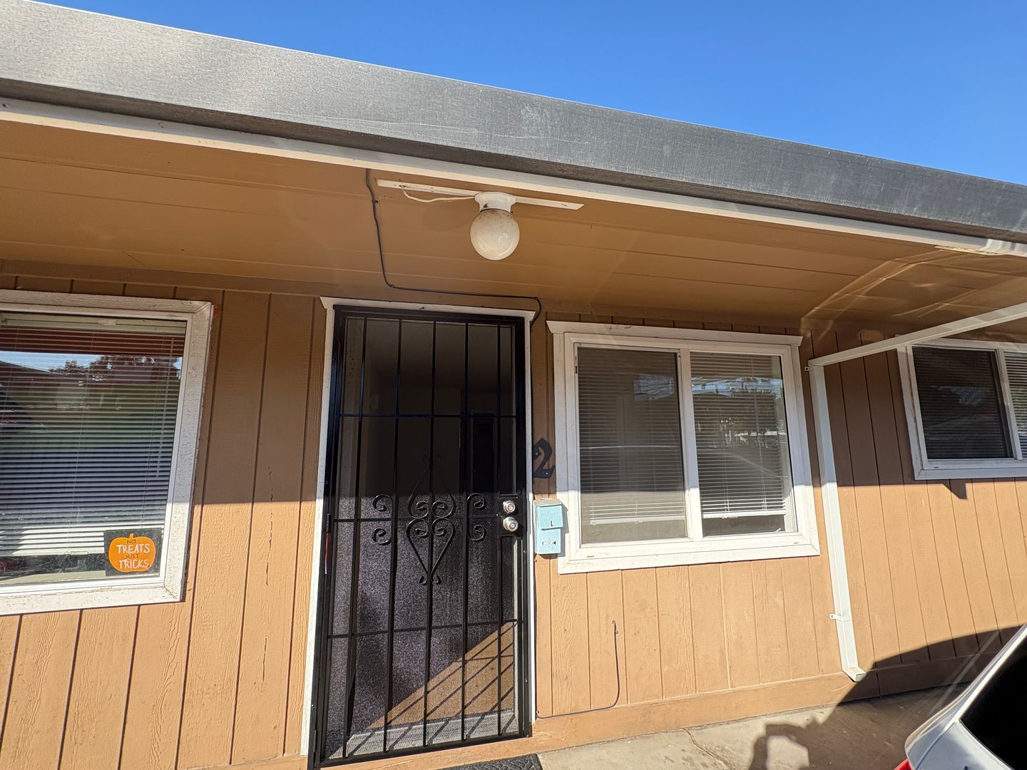 West Sacramento Apartment: 1621 Sacramento Ave #2