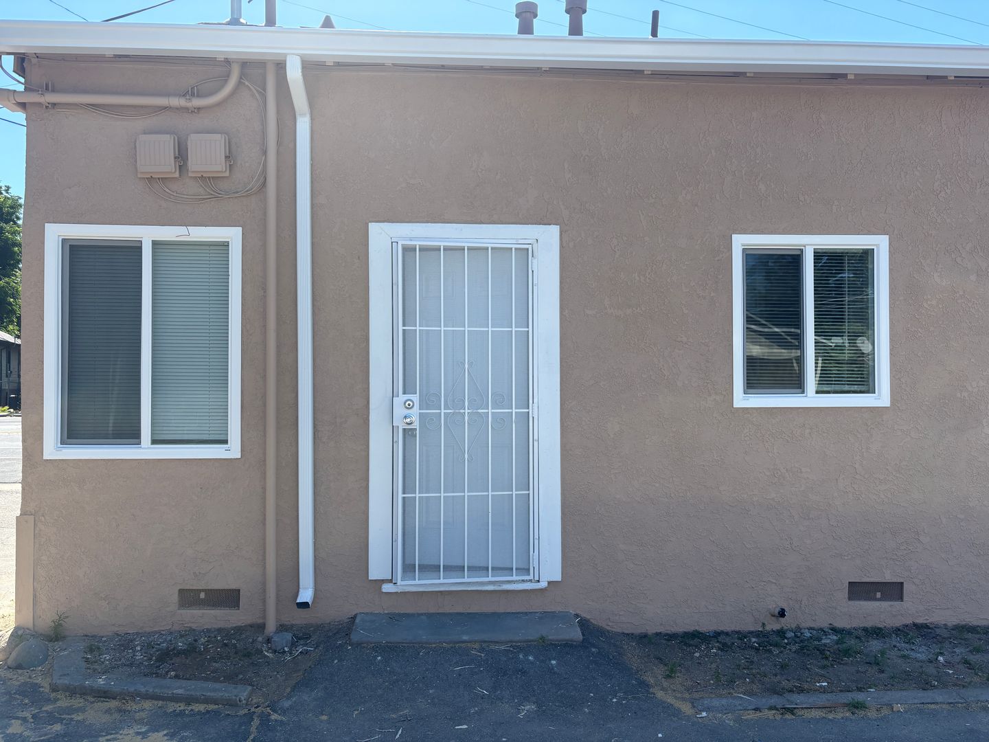 West Sacramento Apartment: 316 6th Street - #17