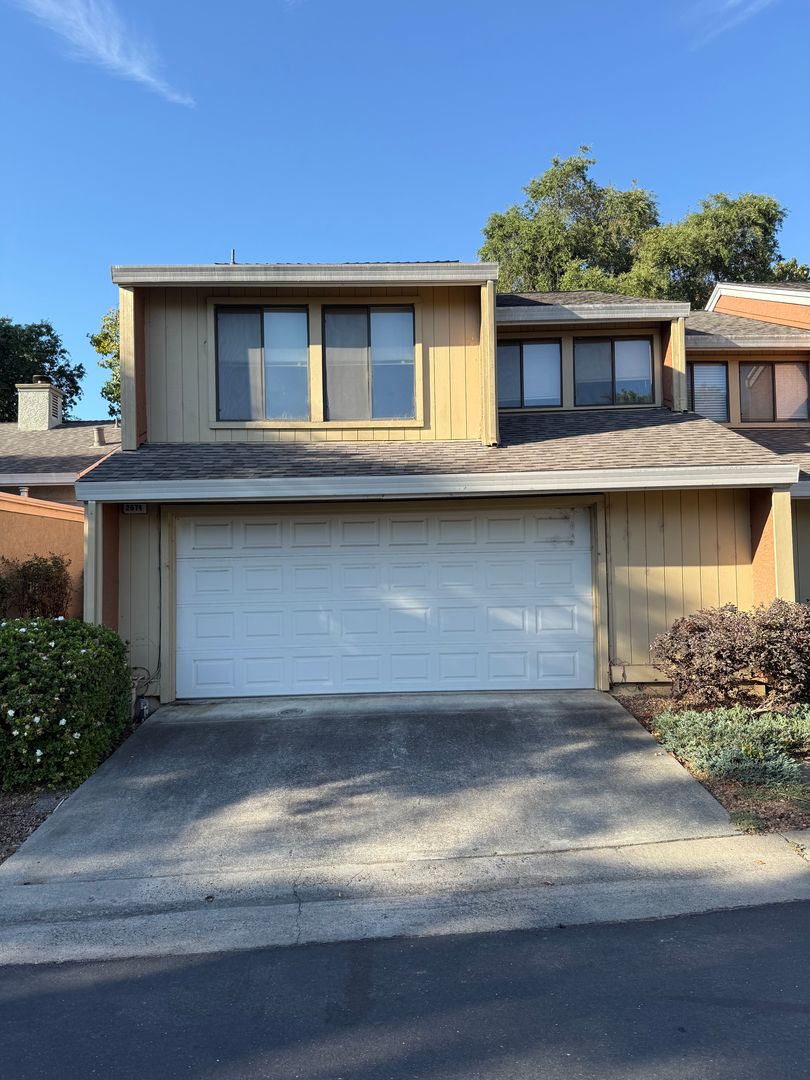 West Sacramento Condo: 2674 Bradford Way