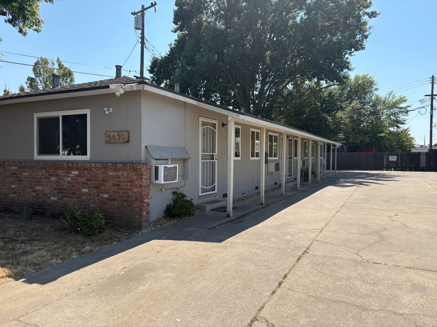 Sacramento Apartment: 5630 53rd Street #2