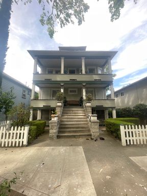 521 T St #B - Sacramento 95811 – photo 1