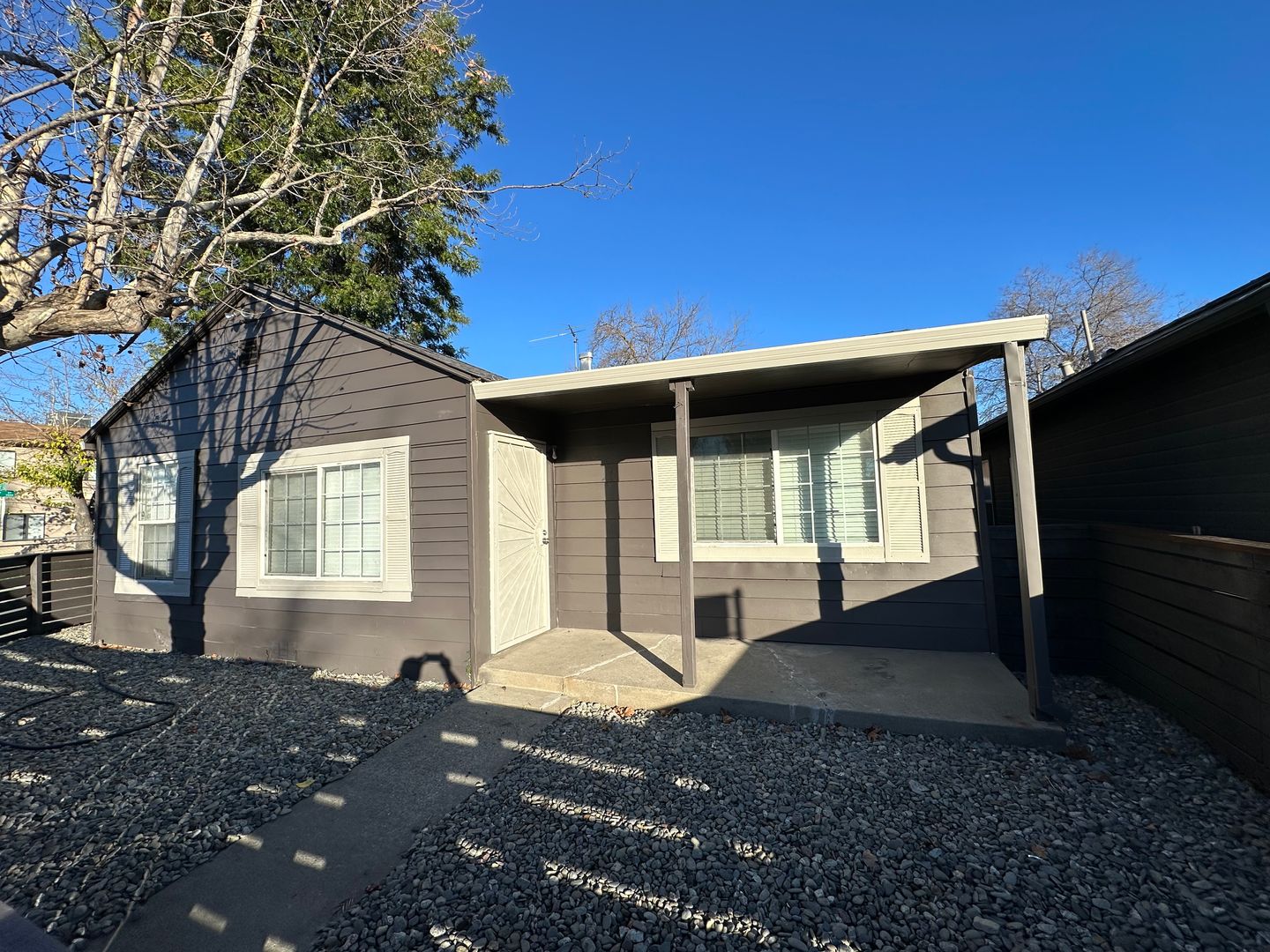 Sacramento House: 3401 21st Ave