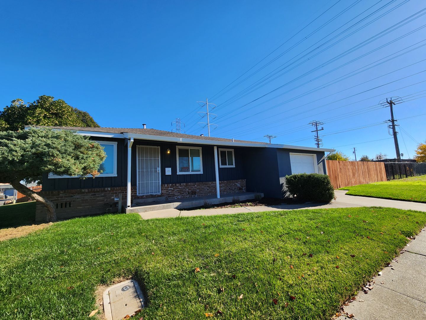Sacramento Multiplex: 6431 Wire Drive
