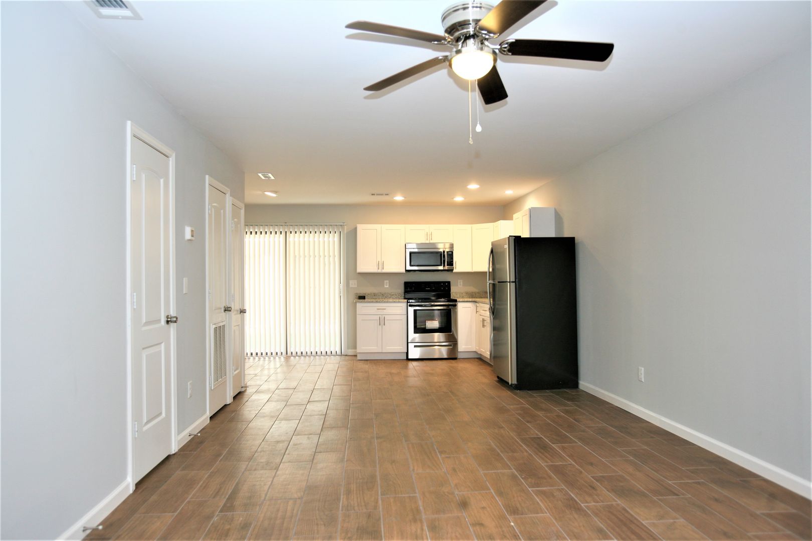 Panama City Apartment: 6121 Harvey St