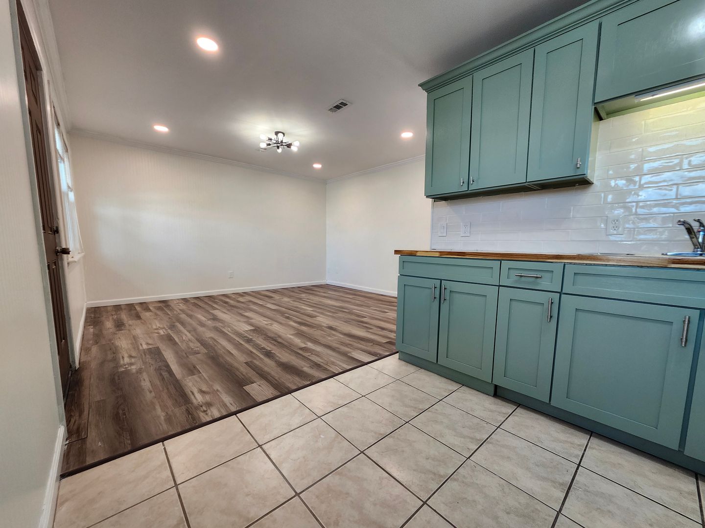 Panama City Beach House: 223 Venado Place