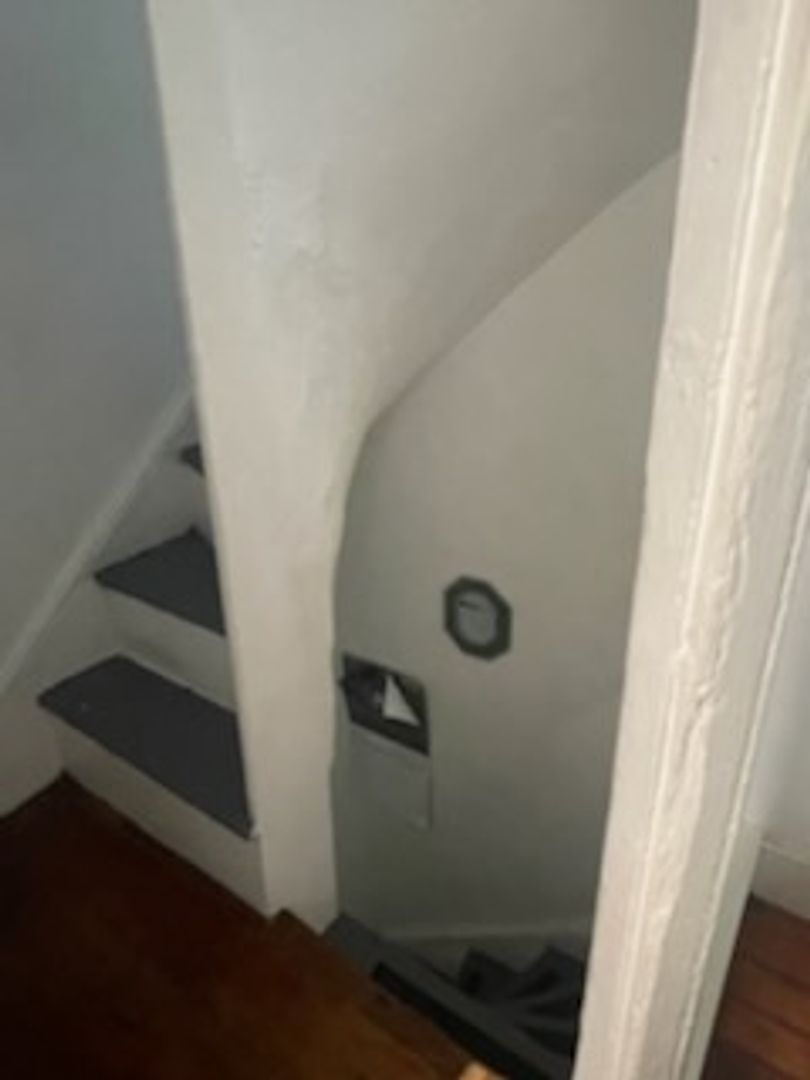 Philadelphia Apartment: 1036 Pine Street