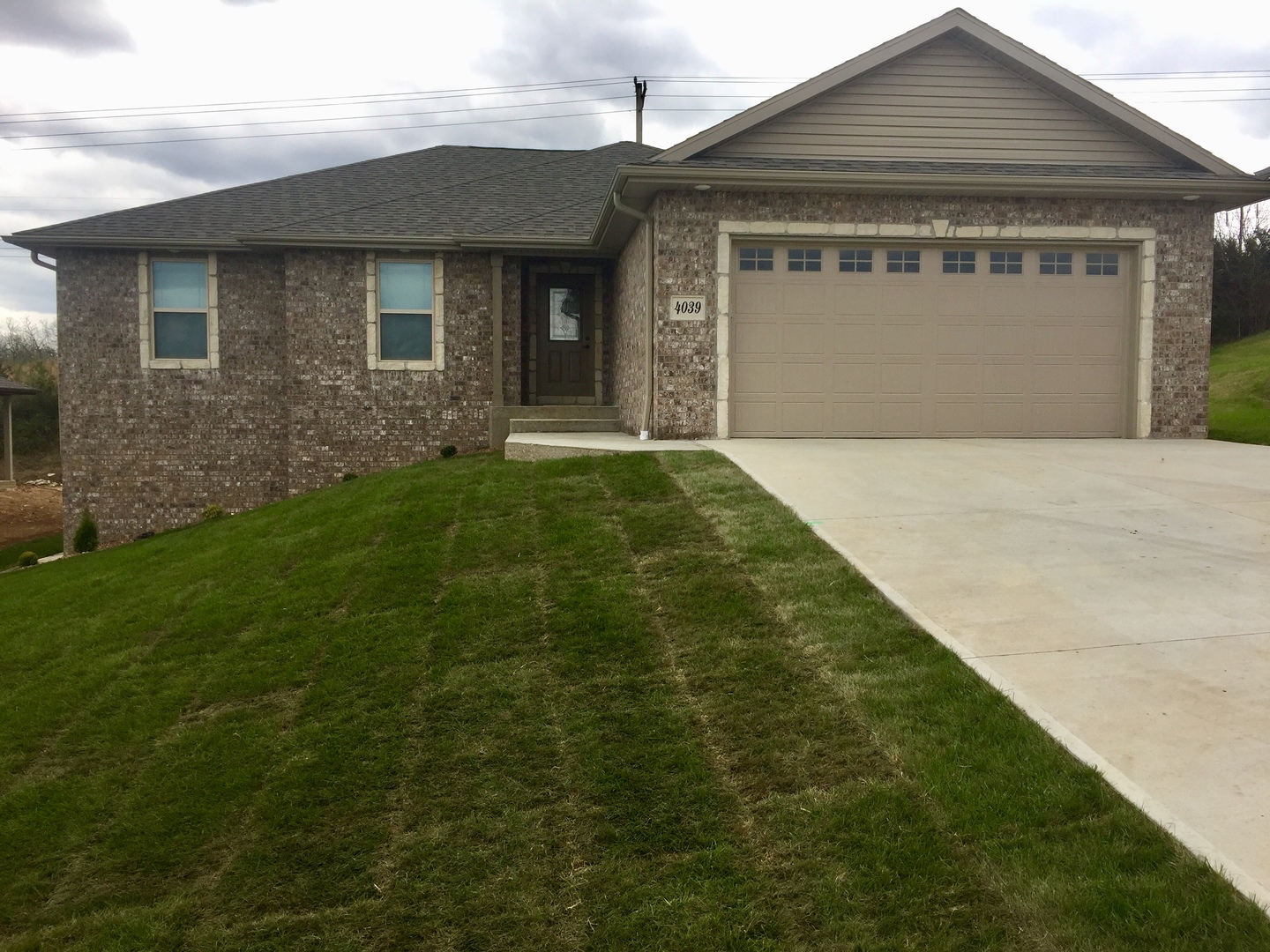Jefferson City House: 4039 Westminister Drive