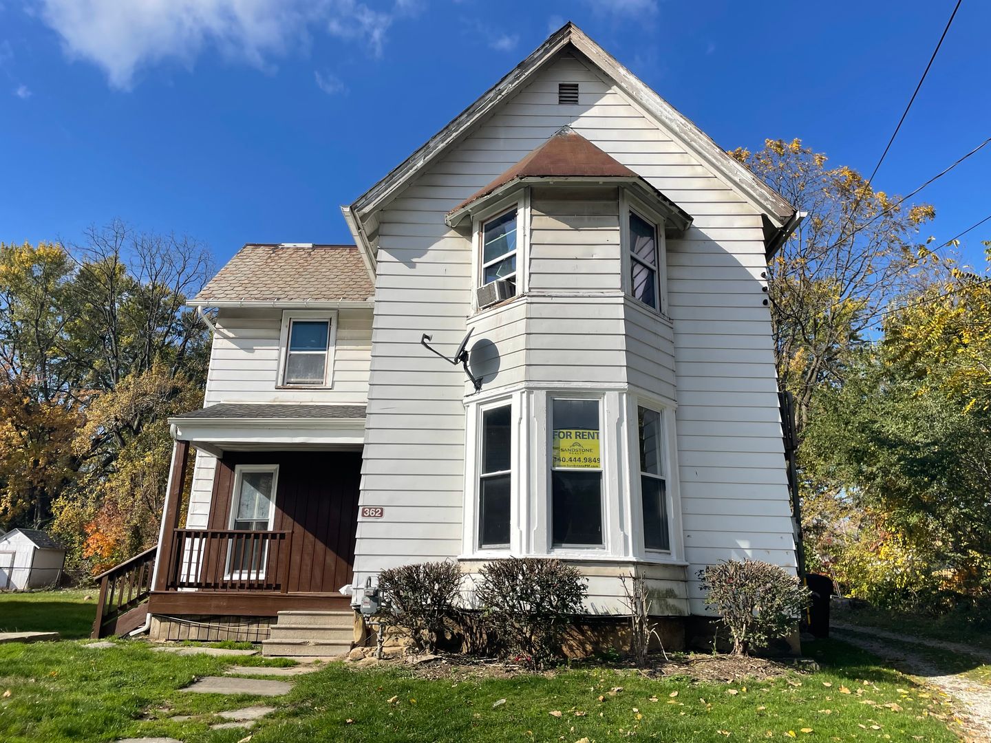 Elyria Apartment: 362 Furnace Street