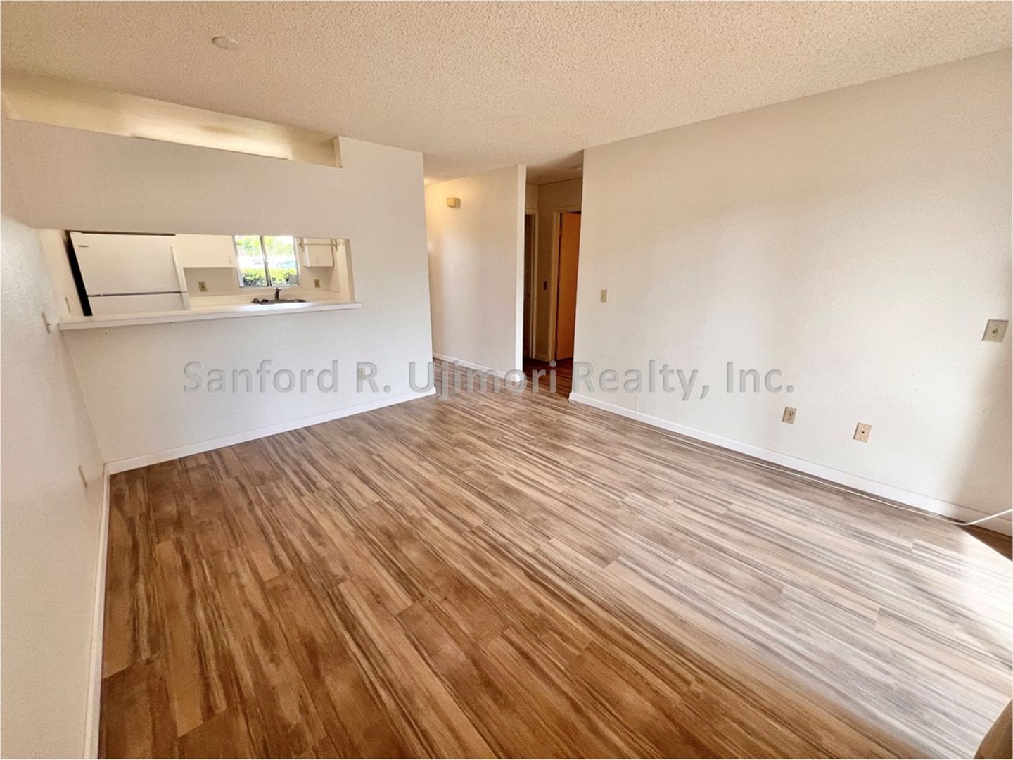 Waipahu Apartment: 94-543 Lumiaina Street #U103