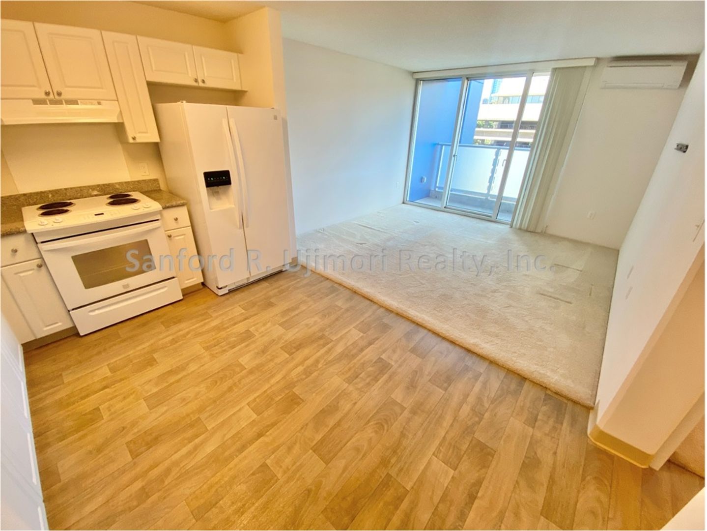 Honolulu Apartment: 801 South Street #510