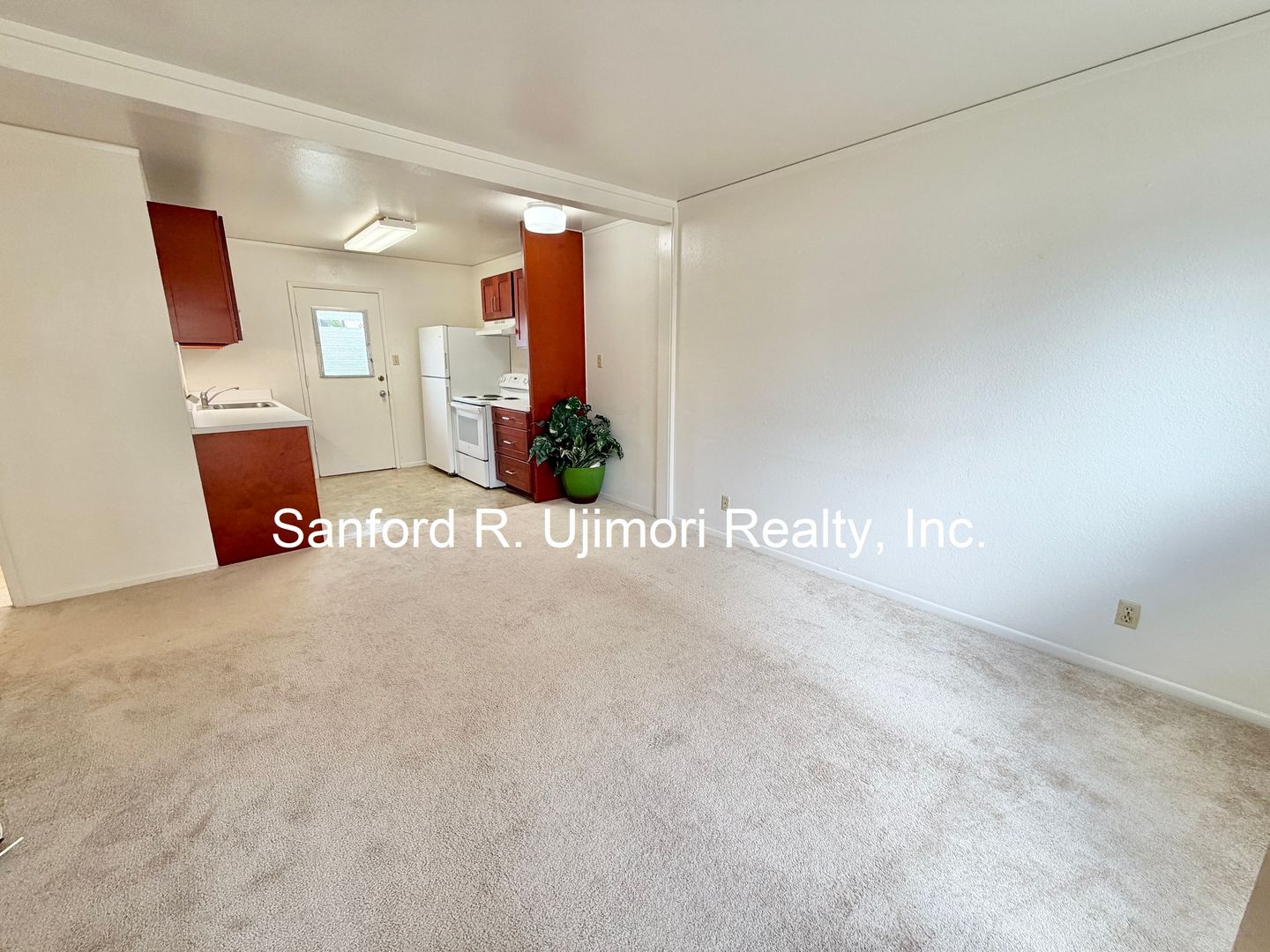 Pearl City Apartment: 98-1266 A Hoohiki Place