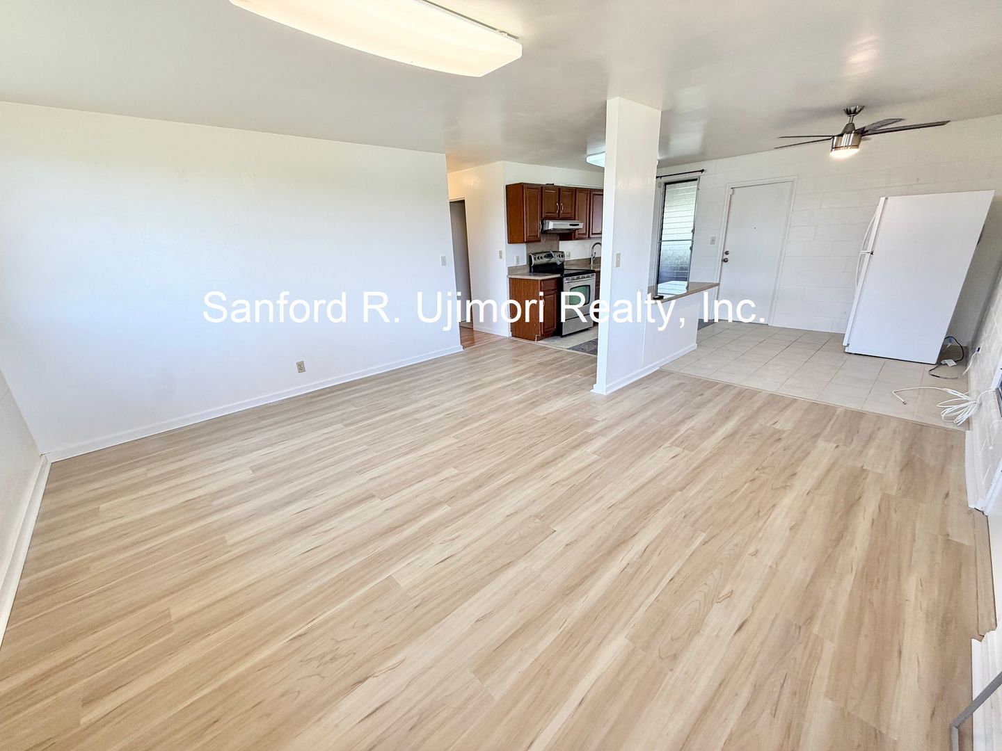 Waipahu House: 94-1032 Hiapo Street