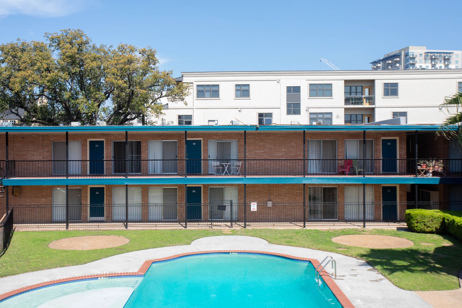 Lantana Apartments 8 of 12