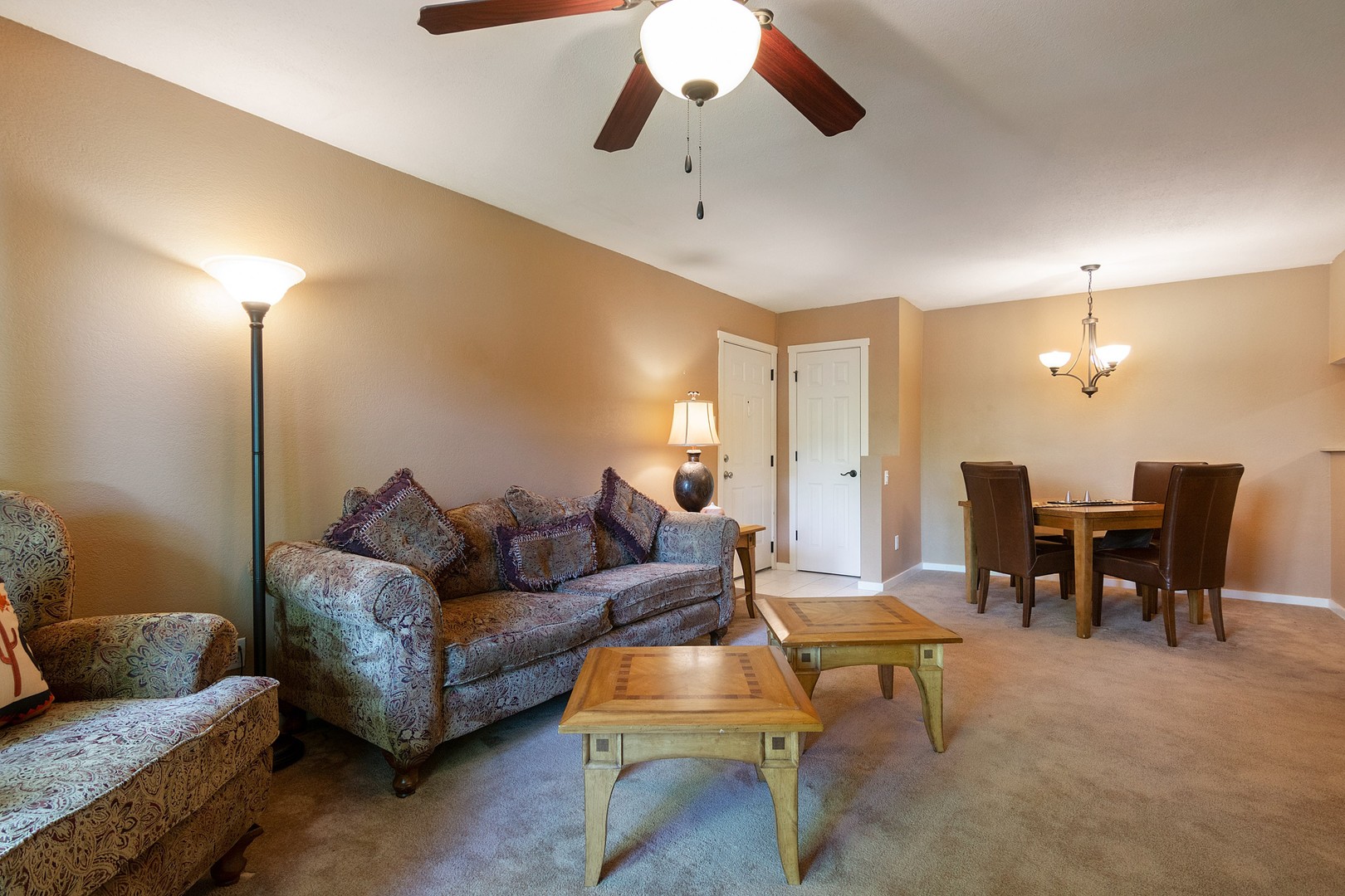 Santa Fe Condo: 601 W. San Mateo Unit 56