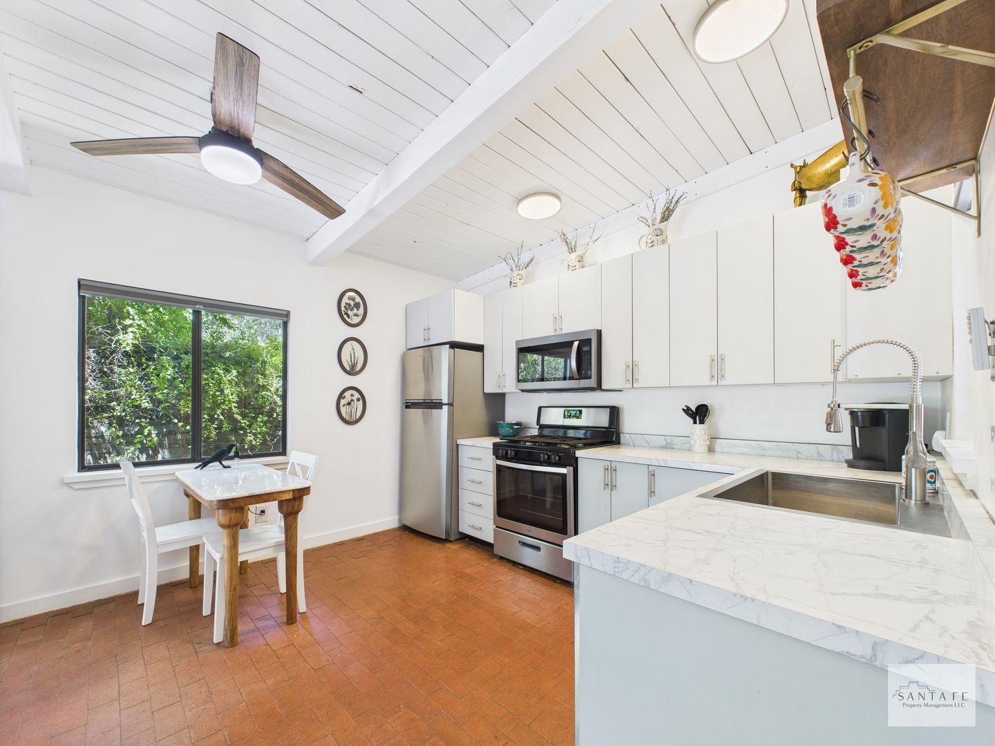 Santa Fe House: 730 Columbia Street Unit C