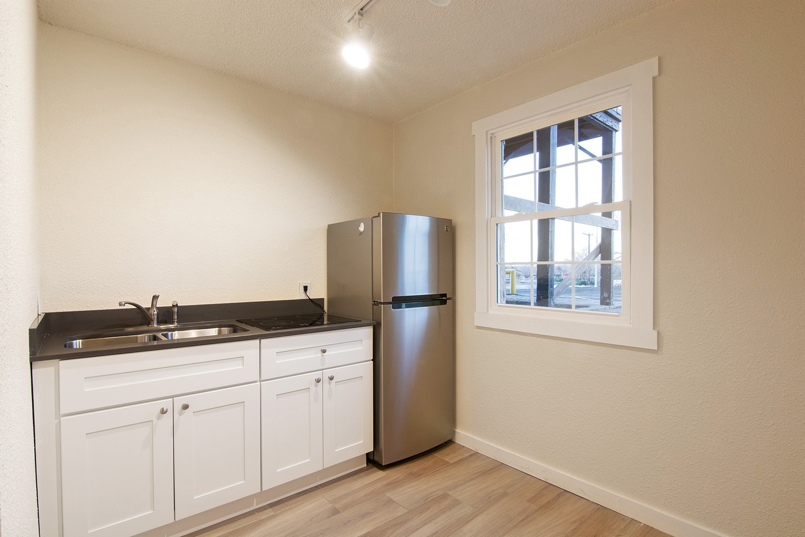 Santa Fe Apartment: 3226 Rufina Street