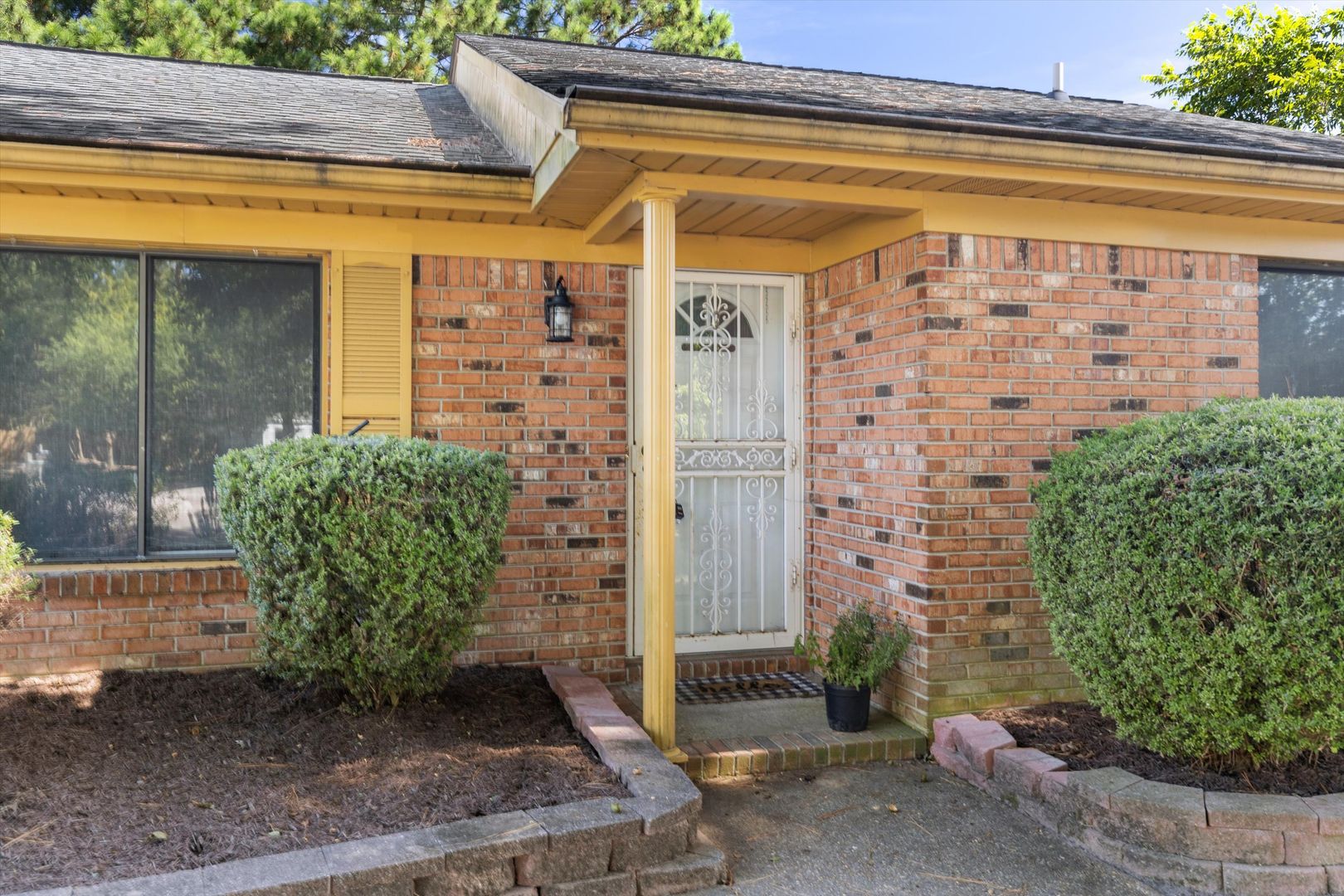 Virginia Beach House: 5404 Stagecoach Trail
