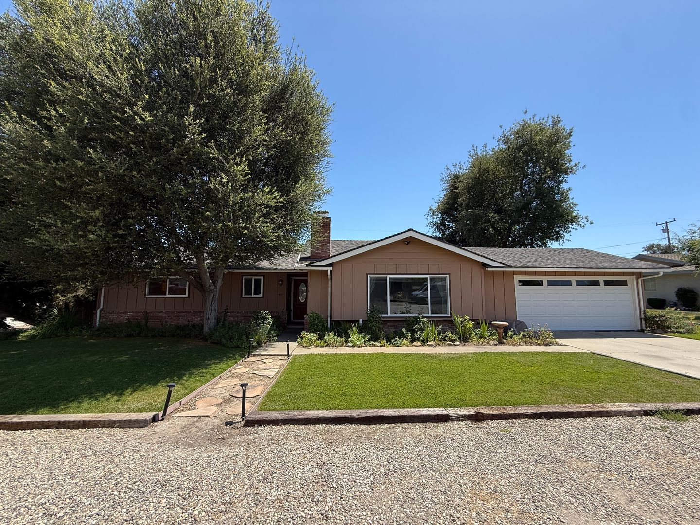 Santa Ynez House: 3476 Willow St