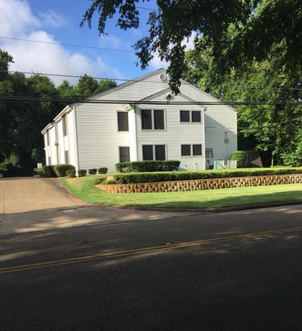 Longview Apartment: 336-350 Eden