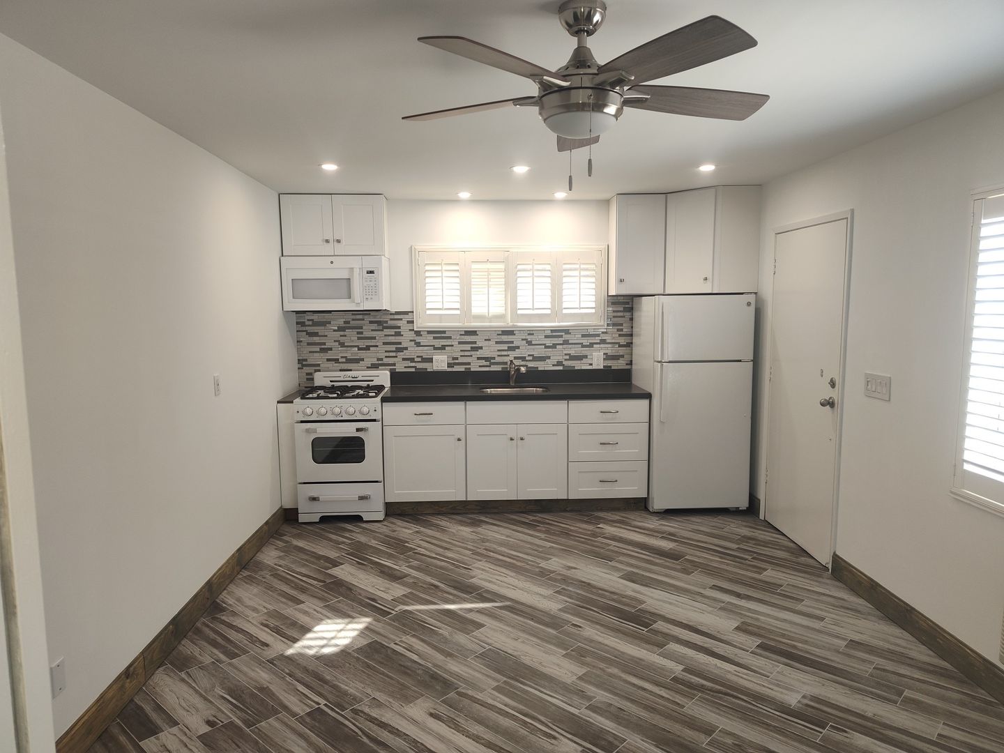 Simi Valley House: 1617 Kay Avenue