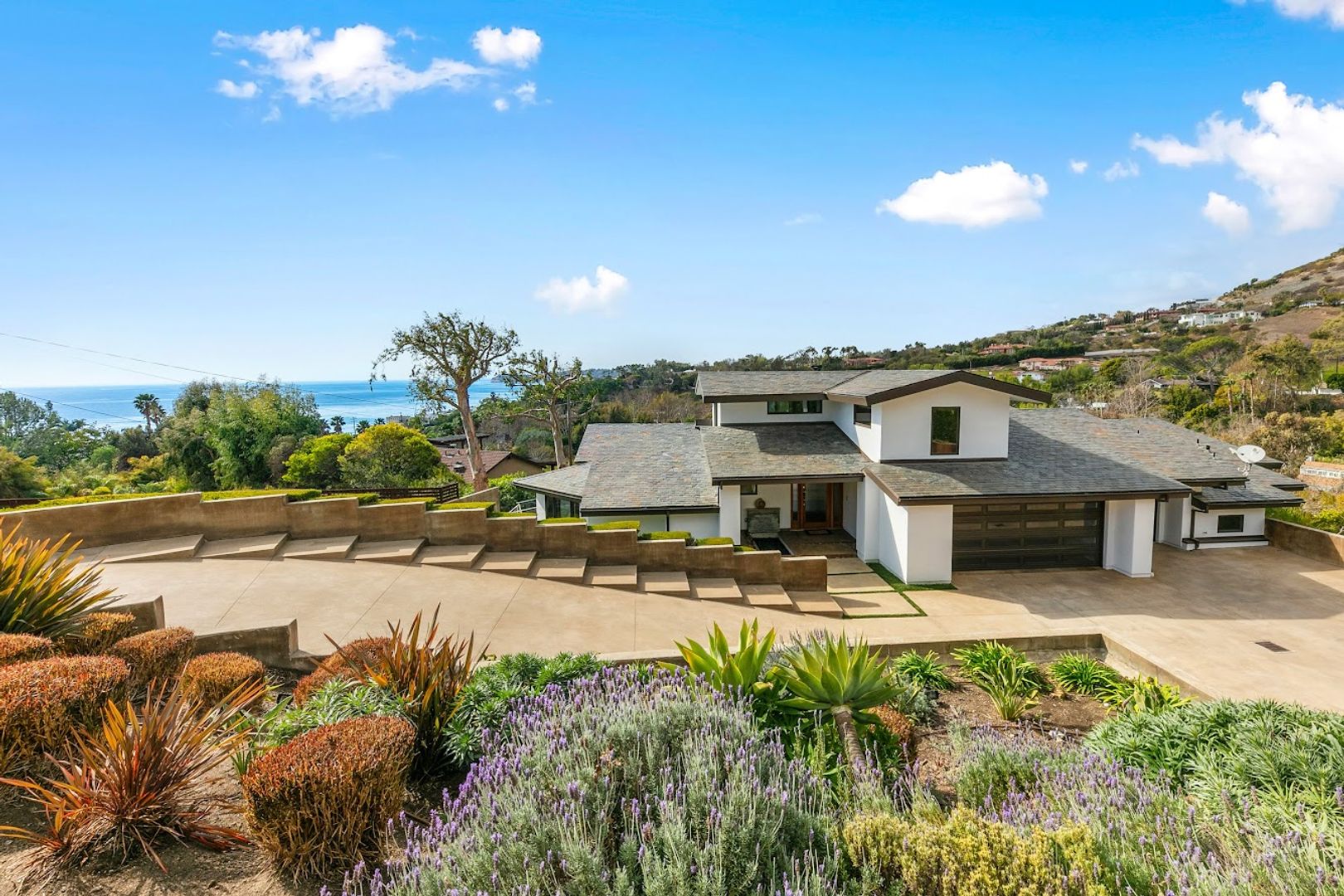 Malibu House: 27091 Sea Vista Dr