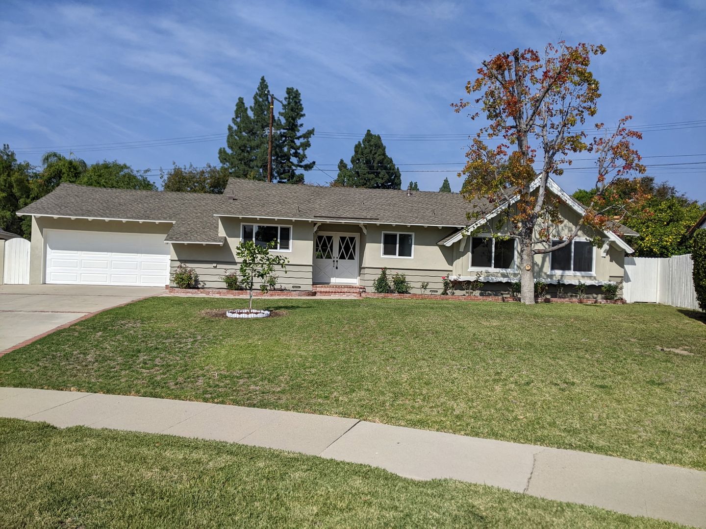 Porter Ranch House: 18677 Horace St