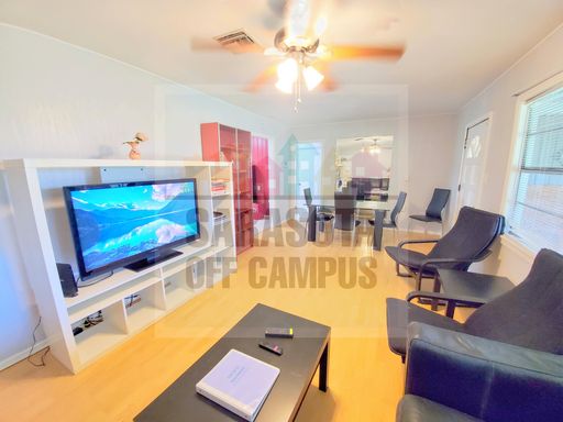 Private Bedroom Available for Student, Intern or Young Professional Roommate Matching